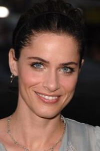 Amanda Peet