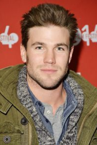 Austin Stowell