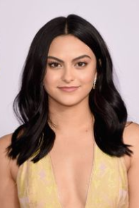 Camila Mendes