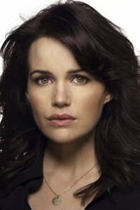 Carla Gugino