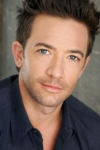 David Faustino