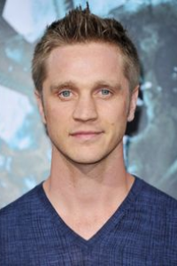 Devon Sawa