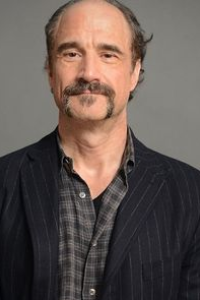 Elias Koteas