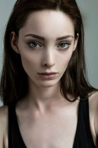 Emma Dumont