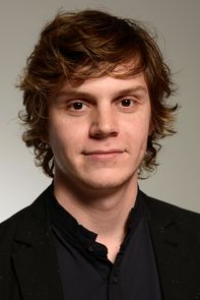 Evan Peters