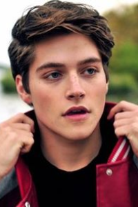 Froy Gutierrez