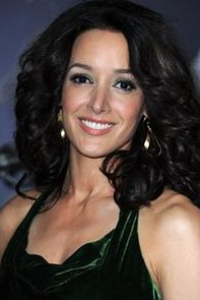 Jennifer Beals