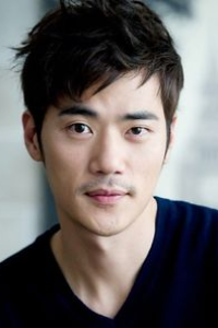 Kim Kang Woo