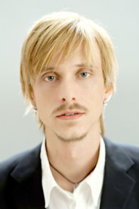 Mackenzie Crook