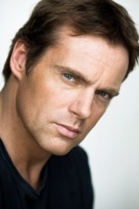 Michael Shanks