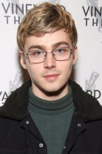 Miles Heizer