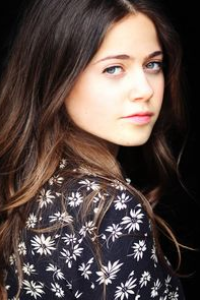 Molly Gordon