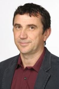 Phil Daniels