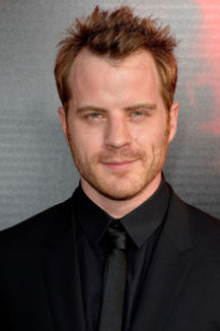 Robert Kazinsky