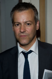 Rupert Graves