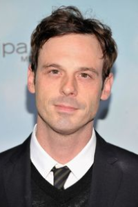 Scoot McNairy