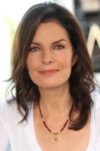 Sela Ward