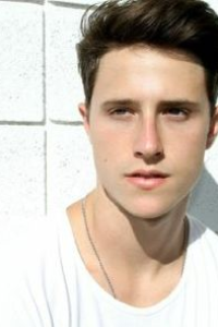 Shane Harper