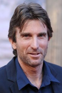 Sharlto Copley