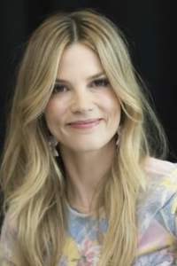 Sylvia Hoeks