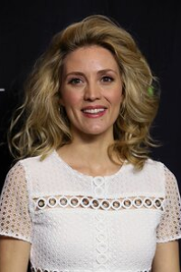 Évelyne Brochu